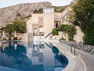 TOP 4 Hotel Antinea Suites & Spa