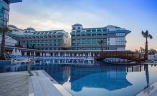 TOP 1 Hotel Sensitive Premium Resort & Spa