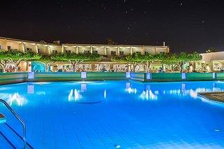 Sandy Beach Hotel
