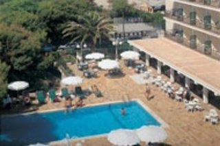 Hotel y Apartamentos Leman