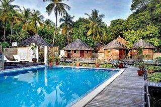Nika Island Resort