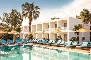 Nasos Hotel & Resort
