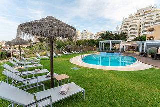 AP Oriental Beach