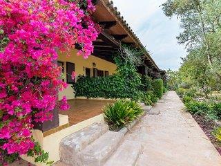 Finca Hotel Predio Son Serra