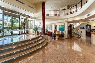 Perla Marina Hotel & Apartamentos