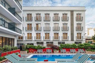 AQUA Hotel Bertran Park