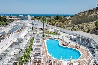 Aloe Hotel