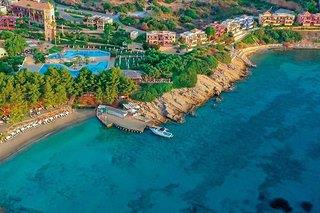 Candia Park village