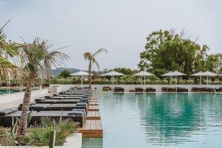 Gennadi Grand Resort