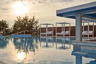 Sandy Villas Resort