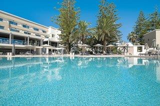 Vantaris Luxury Beach Resort
