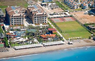 Crystal Family Resort & Spa