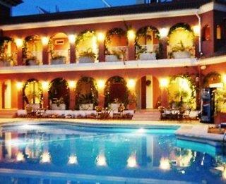 Hotel Los Arcos