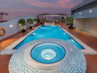 Savoy Crest Hotel Apartments
