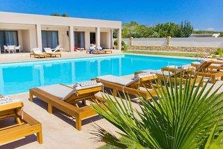Alea Hotel & Suites