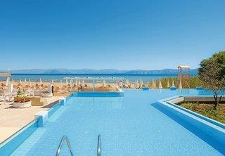 Cavomarina Beach Hotel