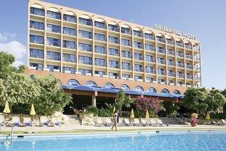 Navarria in Limassol - Agios Tychon schon ab 468 Euro für 7 TageÜF