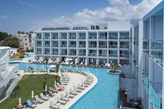 Sofianna Resort & Spa in Paphos schon ab 886 Euro für 7 TageAI