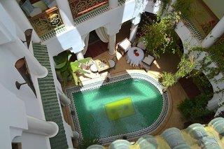 THB_999_H100162038