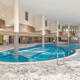 Hotel Azúr Premium