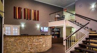 Best Western Airport Albuquerque InnSuites Hotel & Suites