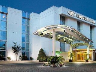 Crowne Plaza Charleston Airport