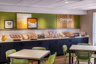Best Western Plus Denver International Airport Inn & Suites 3*