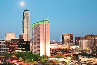 DoubleTree by Hilton Hotel & Suites Houston by the Galleria 1