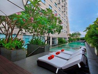 HARRIS Hotel & Conventions Kelapa Gading 1
