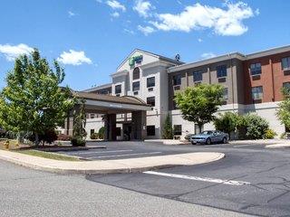 Holiday Inn Express and Suites Newton