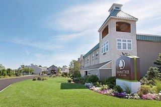 DoubleTree by Hilton Hotel Cape Cod - Hyannis 1