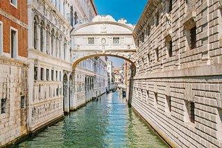 Villa Angelica in Lido di Venezia (Venedig) schon ab 589 Euro für 7 TageÜF