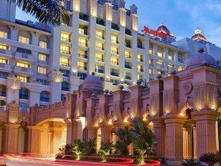 7 Tage ÜF & Flug ab 1236 Euro