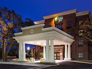 Holiday Inn Express & Suites Mt.Pleasant-Charleston
