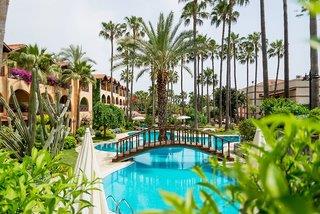 Green Paradise Beach Hotel - 