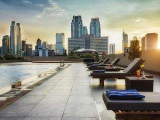 Royal Kuningan 1
