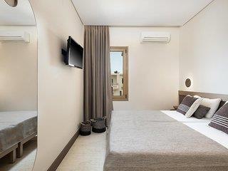 Esperides Beach Hotel Apartments