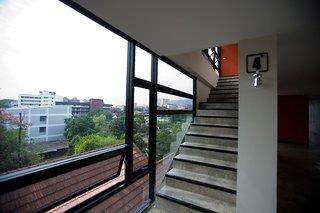 Sunshine House
