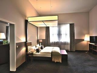 THB_999_H176918