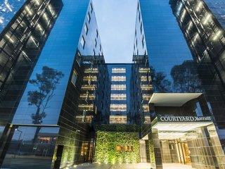 Courtyard by Marriott Bogota Airport 3*