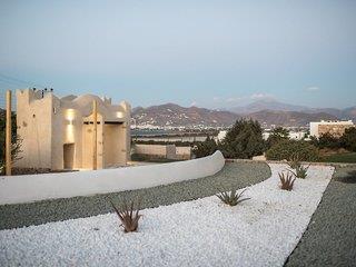 Naxos Euphoria Suites