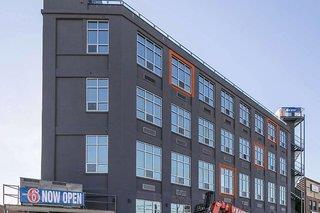 Hotelbild von Feather Factory Hotel