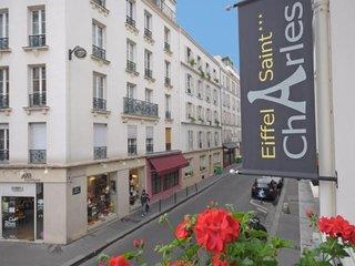 Hotel Eiffel Saint Charles 1