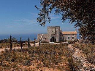 Aria Estate Suites & Spa