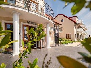THB_999_H214707