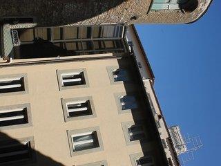THB_999_H217059