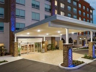 Holiday Inn Express & Suites Orlando - Lake Buena Vista