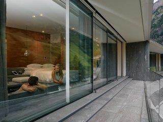 THB_999_H223180