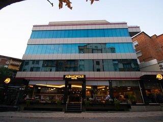 Albanopolis Hotel