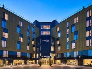 Hotelbild von Courtyard London Heathrow Airport